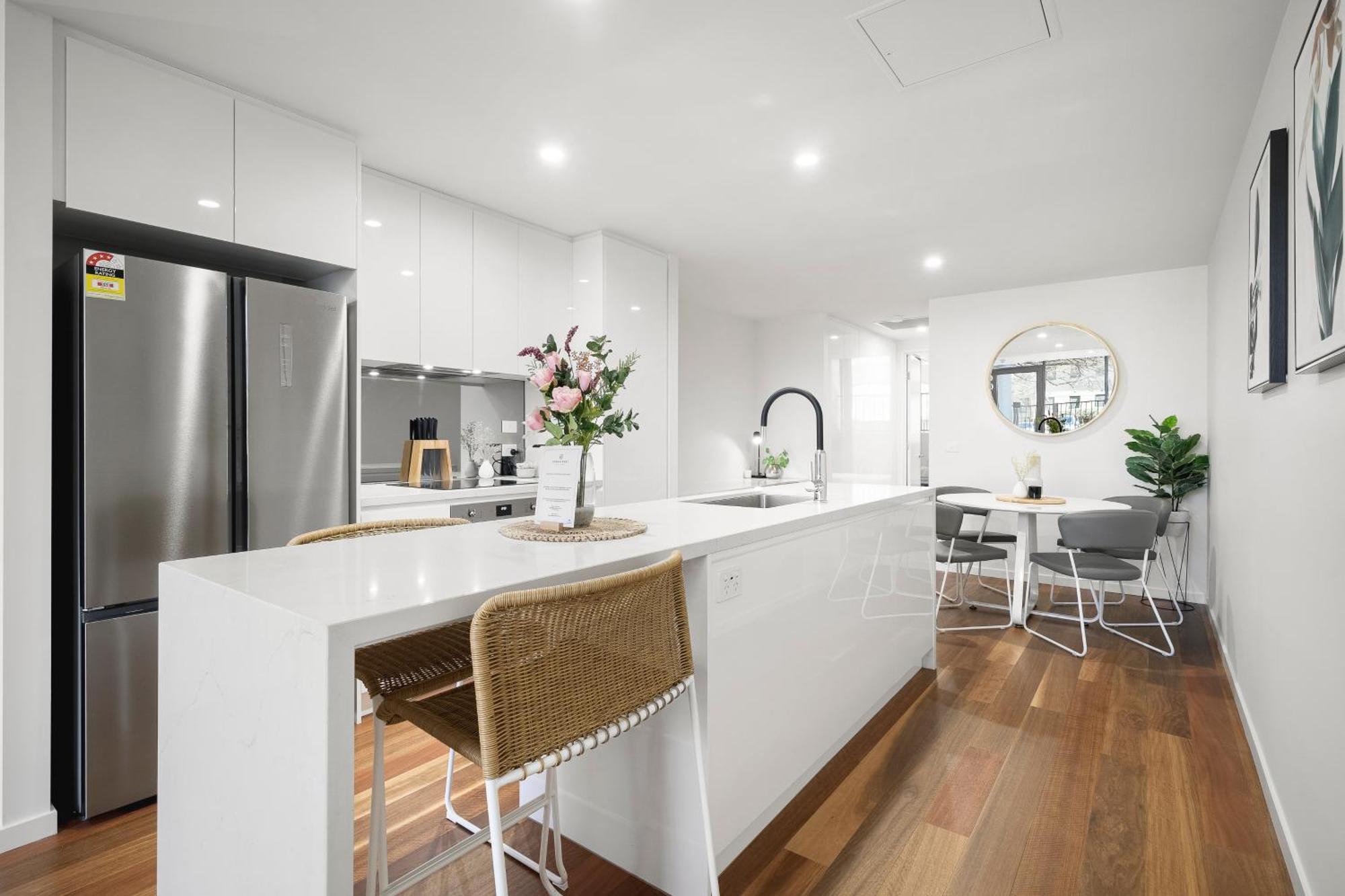 קנברה Founders Lane Apartments By Urban Rest מראה חיצוני תמונה